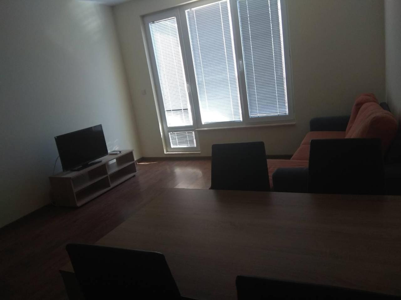 Private Apartment In Faith - Равда Екстер'єр фото